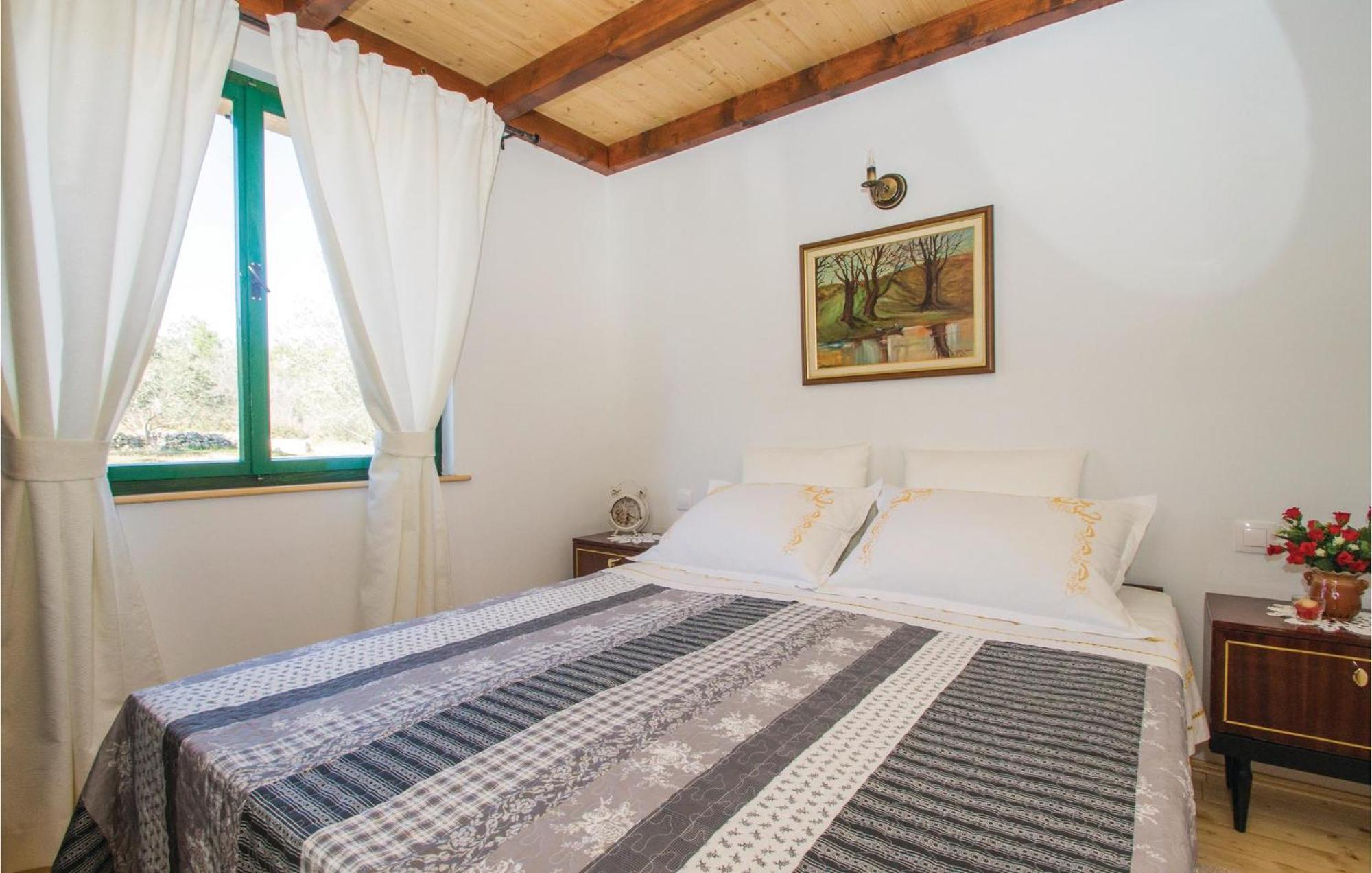 Awesome Home In Smokvica With Kitchen Екстериор снимка